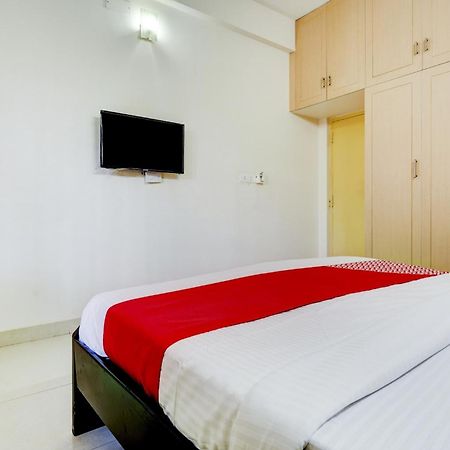 Hotel O J2 Service Apartment Chennai Esterno foto