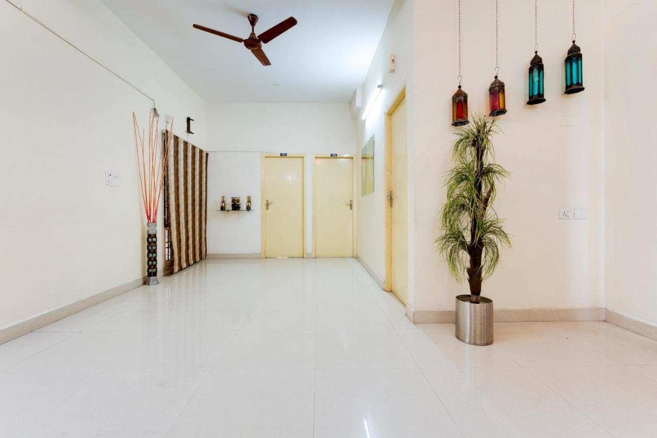Hotel O J2 Service Apartment Chennai Esterno foto