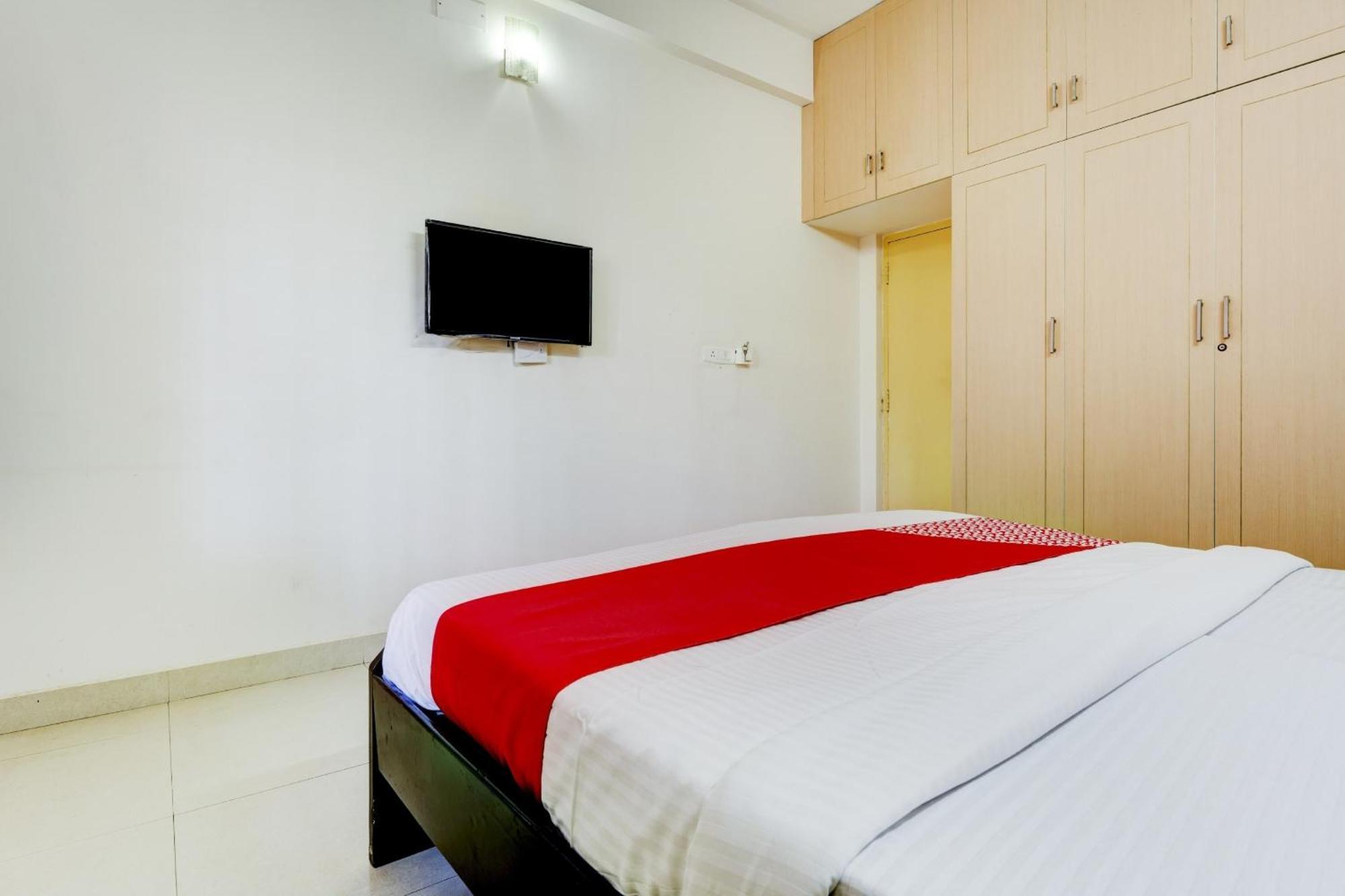 Hotel O J2 Service Apartment Chennai Esterno foto