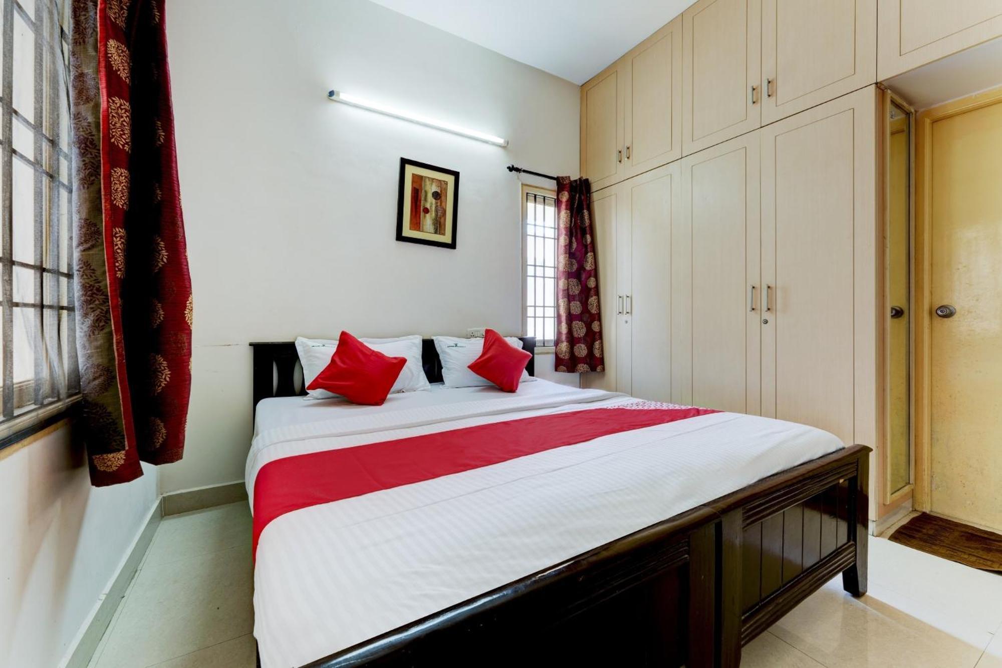 Hotel O J2 Service Apartment Chennai Esterno foto