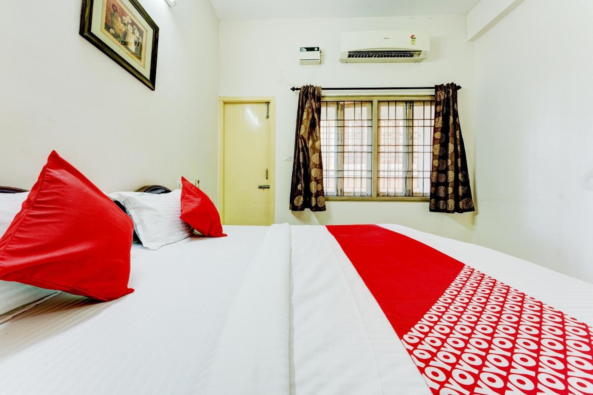 Hotel O J2 Service Apartment Chennai Esterno foto